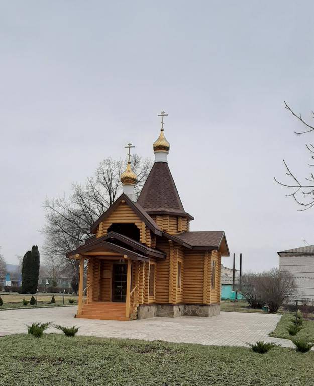 Храм святителя Афанасия, патриарха Цареградского села Верхняя Покровка